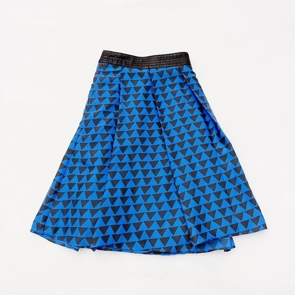 Armani Exchange Mini Skirt Leather Banded Waist SZ8 - Picture 2 of 7